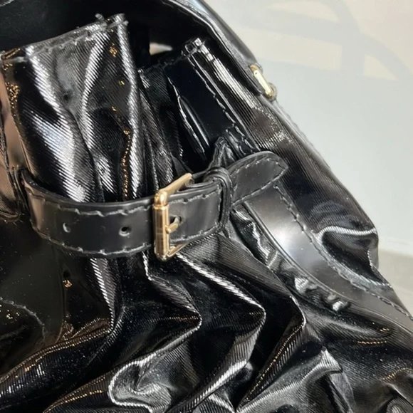 Gucci Large Queen Black Dialux Coated Canvas Tote - Picture 8 of 14